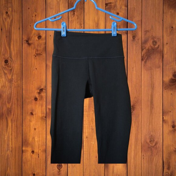 Fabletics Women's XXS Define Powerhold Black Leggings Yoga Athletic Activewear - Picture 2 of 5